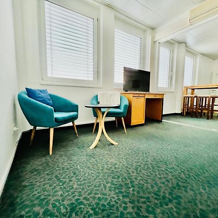 Kobra Room Fuer 4 Personen Spielberg Bei Knittelfeld ภายนอก รูปภาพ