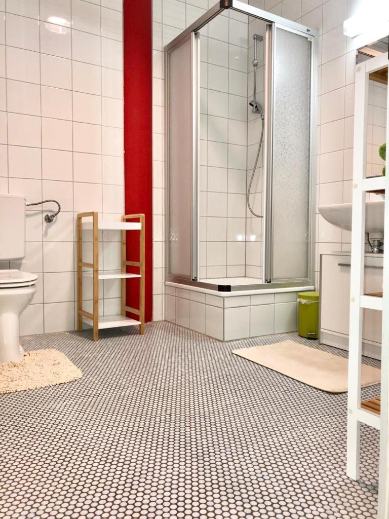 Kobra Room Fuer 4 Personen Spielberg Bei Knittelfeld ภายนอก รูปภาพ
